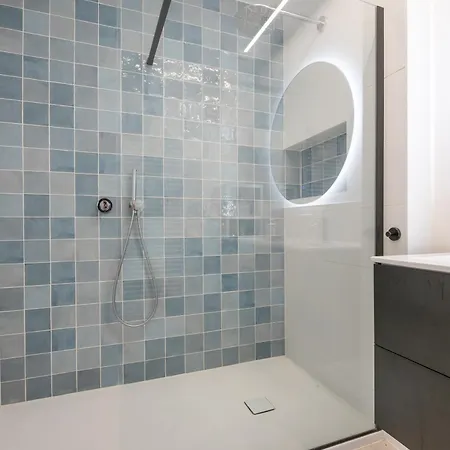 Lecomte - Arthur Seaview Suite 207 شقة *