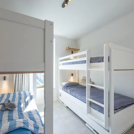 Lecomte - Arthur Seaview Suite 207 شقة