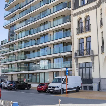 Lecomte - Arthur Seaview Suite 207 *